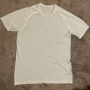 lululemon athletica Gray Striped Short Sleeve Tee